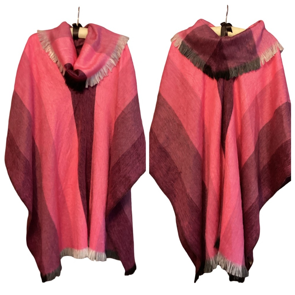 🪷 New Runa's Stunning Soft Alpaca Wool Poncho Cape w/Crowl Neck